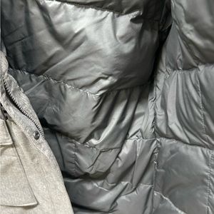 Really beautiful coat.